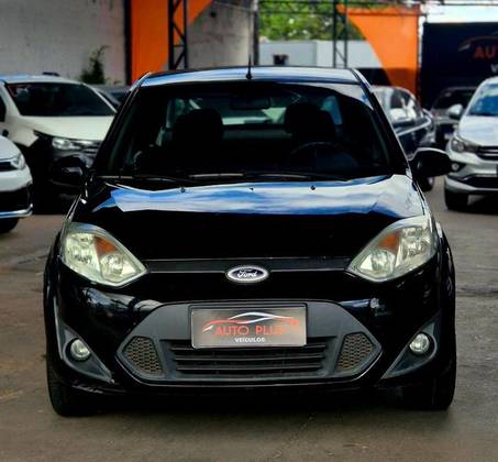 FORD FIESTA 1.6 ROCAM SE 8V FLEX 4P MANUAL FORD FIESTA 1.6 ROCAM SE 8V FLEX 4P MANUAL